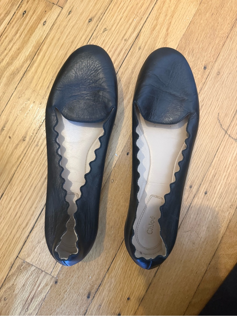 Black Leather Scalloped Ballet Flats